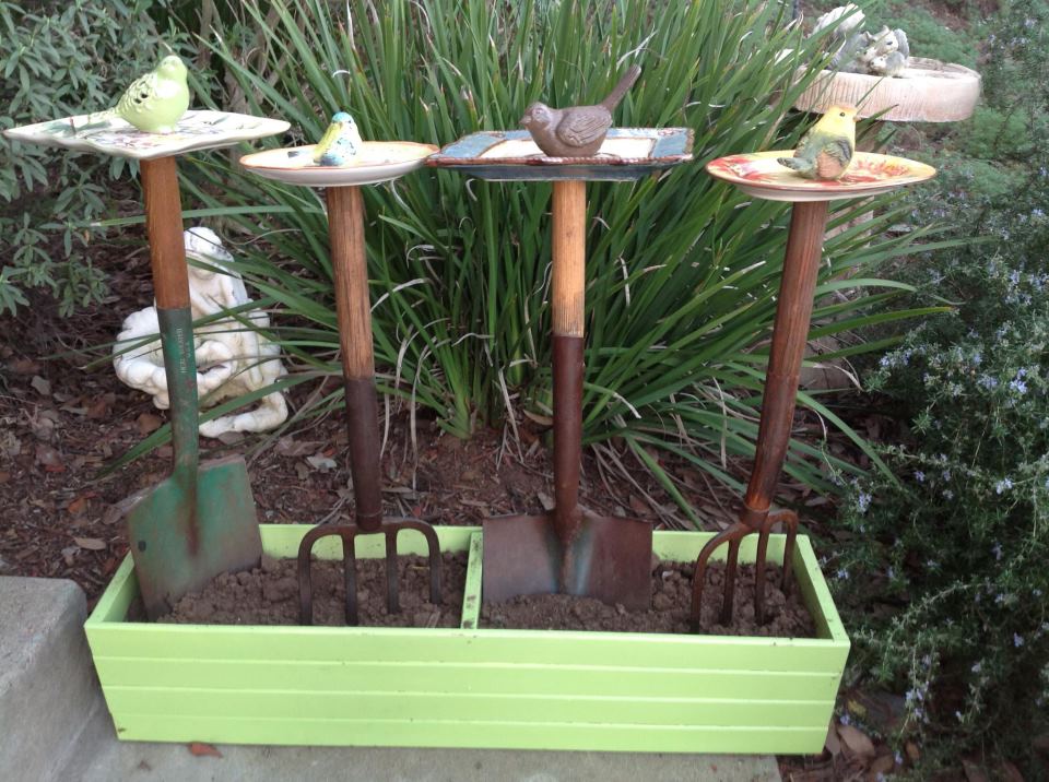 601461_575100322502138_74238544_n